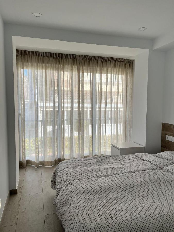 El Pato Primera Linea Benidorm Ngoại thất bức ảnh